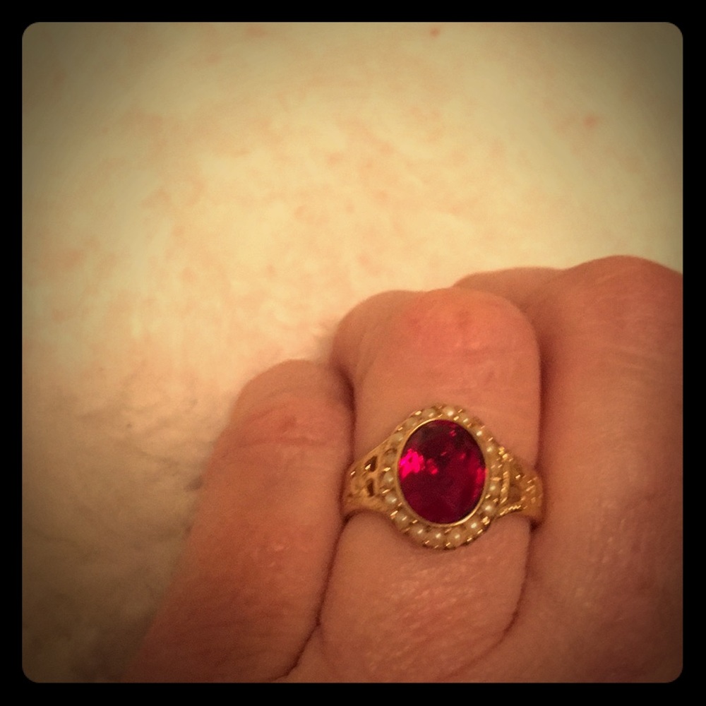 Gold. Ring costume jewelry